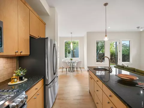 Kitchen - 1461 Zamia Ave, Boulder, CO 80304 photo 1 of 3