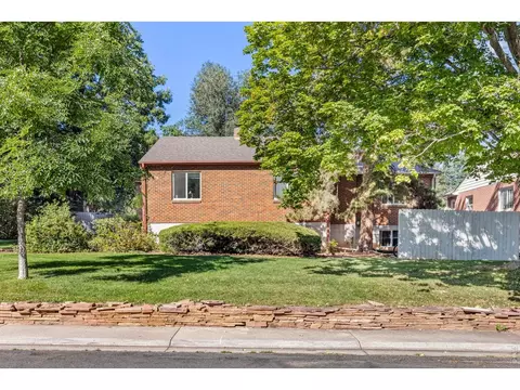 Exterior - 735 17th St, Boulder, CO 80302 photo 1 of 7