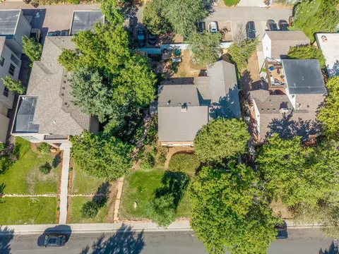 View/Area - 735 17th St, Boulder, CO 80302 photo 3 of 8