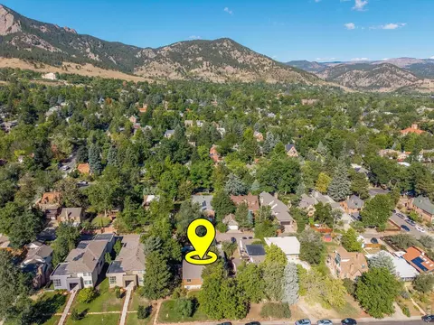 View/Area - 735 17th St, Boulder, CO 80302 photo 7 of 8
