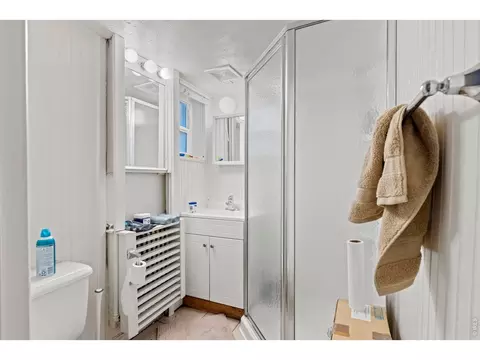 Bath - 735 17th St, Boulder, CO 80302 photo 1 of 3