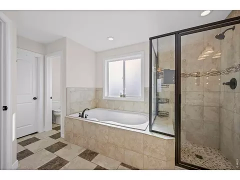 Bath - 1302 Park Ridge Dr, Severance, CO 80546 photo 2 of 4