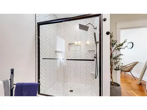 Bath - 620 Main St, Windsor, CO 80550 photo 2 of 6