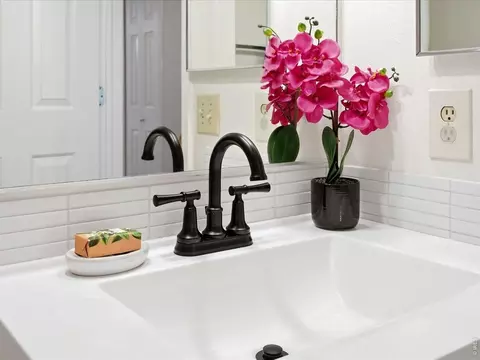 Bath - 4654 White Rock Cir #4654-3, Boulder, CO 80301 photo 2 of 3