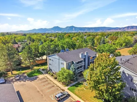 View/Area - 4654 White Rock Cir #4654-3, Boulder, CO 80301 photo 3 of 6
