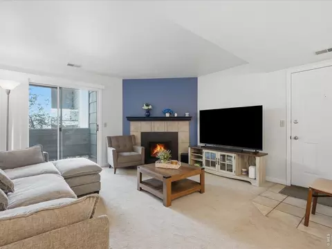 Living - 4654 White Rock Cir #4654-3, Boulder, CO 80301 photo 1 of 5