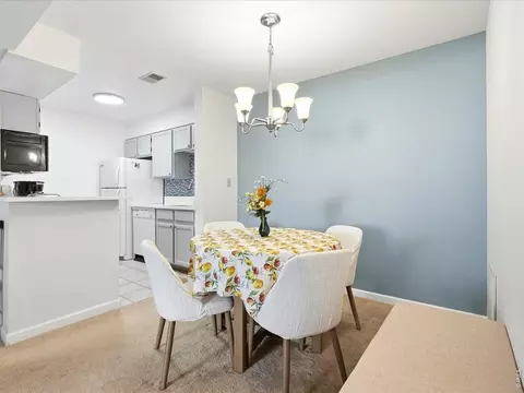 Dining - 4654 White Rock Cir #4654-3, Boulder, CO 80301 photo 3 of 3