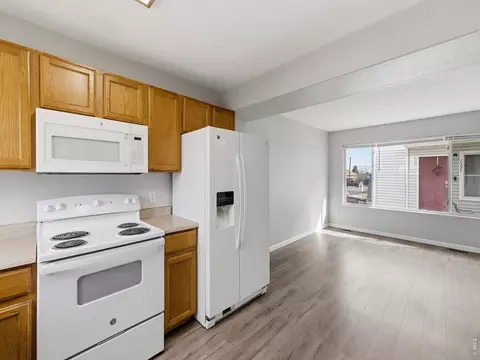 Kitchen - 1321 Darrell Rd, Evans, CO 80620 photo 2 of 3