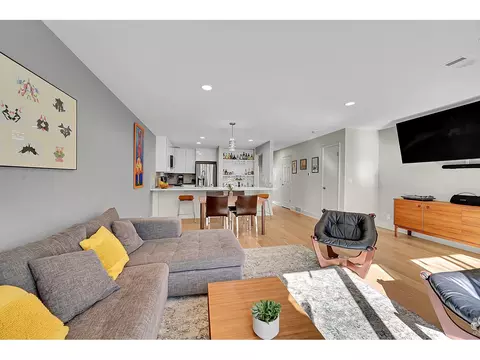 Living - 1749 Alpine Ave #10, Boulder, CO 80304 photo 4 of 4