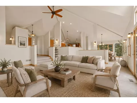 Living - 6196 Red Hill Rd, Boulder, CO 80302 photo 2 of 10