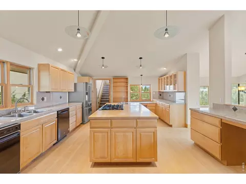 Kitchen - 6196 Red Hill Rd, Boulder, CO 80302 photo 1 of 8
