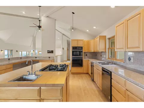 Kitchen - 6196 Red Hill Rd, Boulder, CO 80302 photo 5 of 8