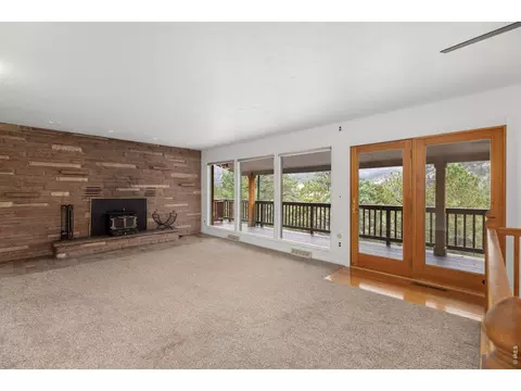 Living - 42 Ottawa Ct, Lyons, CO 80540 photo 6 of 9