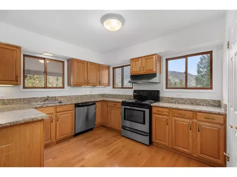 Kitchen - 42 Ottawa Ct, Lyons, CO 80540 photo 1 of 2