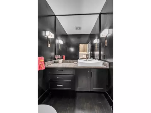 Bath - 350 15th St, Boulder, CO 80302 photo 1 of 8