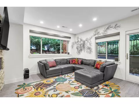 Living - 350 15th St, Boulder, CO 80302 photo 9 of 9