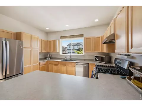 Kitchen - 1662 Thrive Dr, Windsor, CO 80550 photo 4 of 5