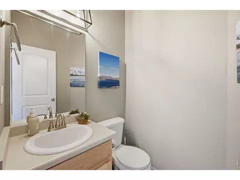 Bath - 1662 Thrive Dr, Windsor, CO 80550 photo 1 of 3