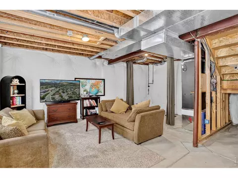 Living - 103 Bohn Ct, Lyons, CO 80540 photo 5 of 5