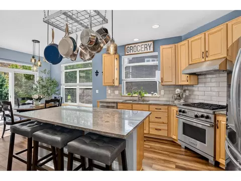Kitchen - 103 Bohn Ct, Lyons, CO 80540 photo 1 of 5