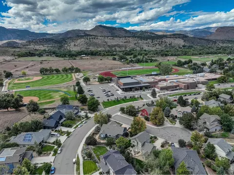 View/Area - 103 Bohn Ct, Lyons, CO 80540 photo 3 of 4