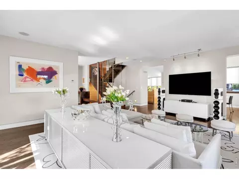 Living - 3979 Springleaf Ln, Boulder, CO 80304 photo 3 of 6