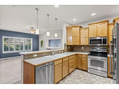 Kitchen - 2176 Cape Hatteras Dr #3, Windsor, CO 80550 photo 3 of 4