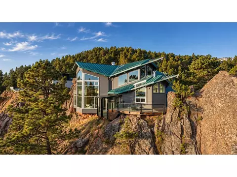 Exterior - 1145 Timber Ln, Boulder, CO 80304 photo 8 of 10