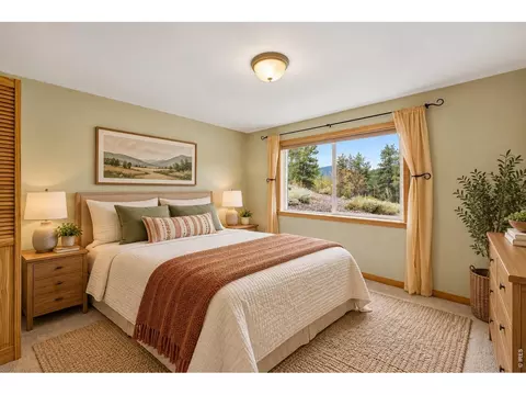 Bedroom - 936 Pika Rd, Boulder, CO 80302 photo 3 of 3