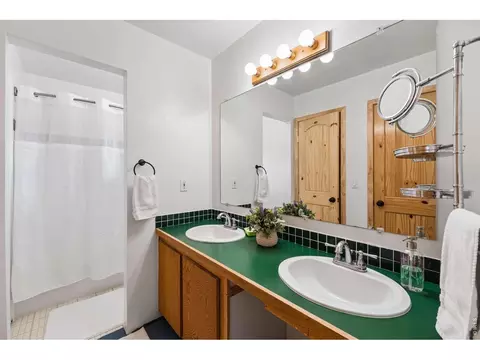 Bath - 936 Pika Rd, Boulder, CO 80302 photo 1 of 2