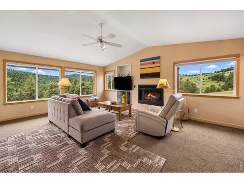 Living - 936 Pika Rd, Boulder, CO 80302 photo 2 of 3