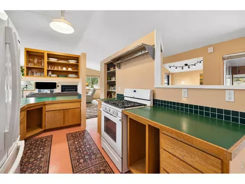 Kitchen - 936 Pika Rd, Boulder, CO 80302 photo 1 of 2