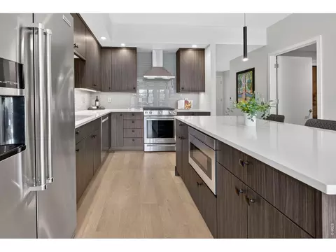 Kitchen - 2718 Pine St #205, Boulder, CO 80302 photo 3 of 7