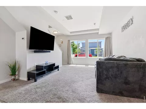 Living - 17975 E 54th Ave, Denver, CO 80249 photo 2 of 2