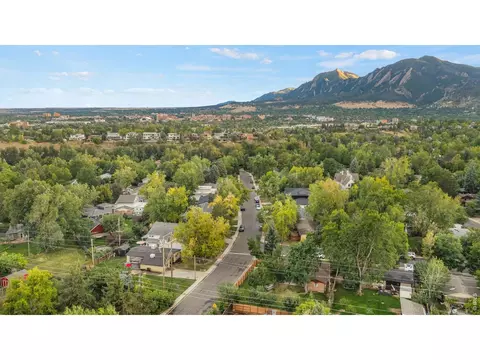 2990 21st St, Boulder, CO 80304