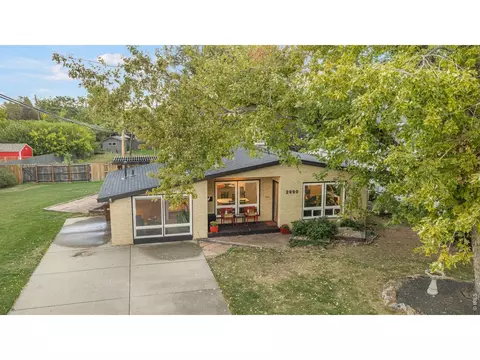 Exterior - 2990 21st St, Boulder, CO 80304 photo 1 of 8
