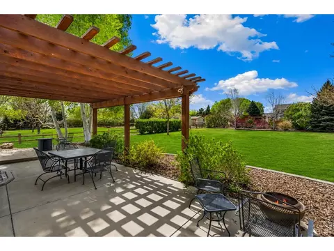 Exterior - 2177 Burbank St, Berthoud, CO 80513 photo 4 of 10