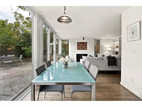 Dining - 3575 19th St, Boulder, CO 80304 photo 2 of 4