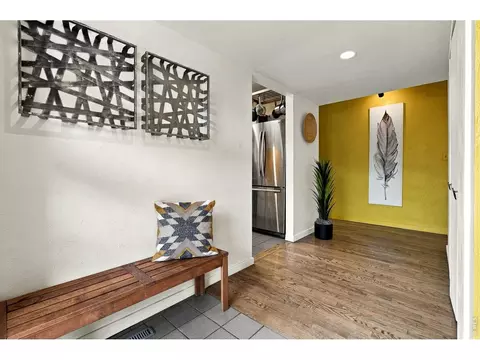 Entry Way - 3575 19th St, Boulder, CO 80304 photo 2 of 3