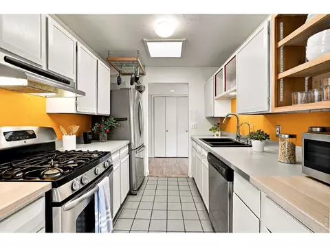 Kitchen - 3575 19th St, Boulder, CO 80304 photo 1 of 2