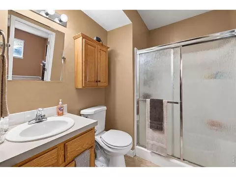 Bath - 507 E 20th St, Greeley, CO 80631 photo 2 of 3