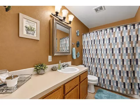 Bath - 507 E 20th St, Greeley, CO 80631 photo 3 of 3