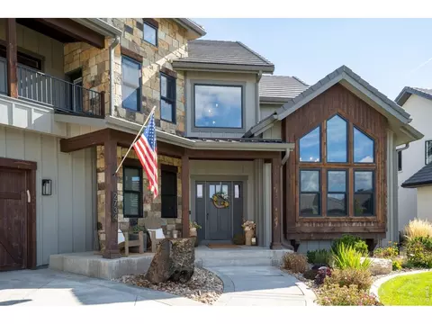 Exterior - 2734 Southwind Rd, Berthoud, CO 80513 photo 3 of 7