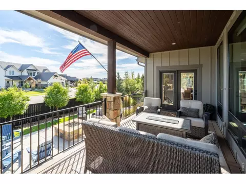 Exterior - 2734 Southwind Rd, Berthoud, CO 80513 photo 6 of 7