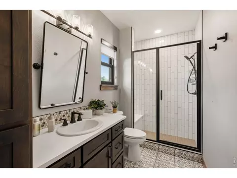 Bath - 2734 Southwind Rd, Berthoud, CO 80513 photo 1 of 6