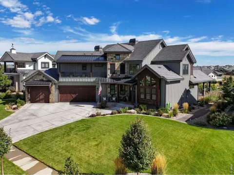 Exterior - 2734 Southwind Rd, Berthoud, CO 80513 photo 2 of 7