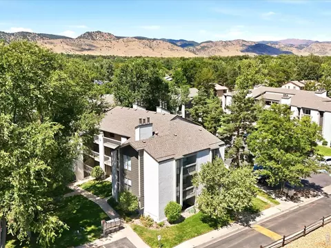 View/Area - 3525 28th St #304, Boulder, CO 80301 photo 2 of 3