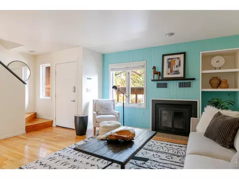 Living - 3527 Spring Creek Pl, Boulder, CO 80301 photo 2 of 7