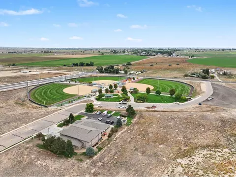 View/Area - 6503 Thunderhill Ave, Longmont, CO 80504 photo 2 of 6