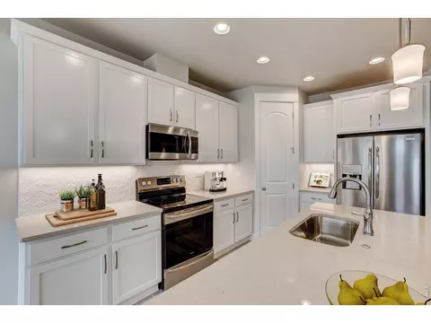 Kitchen - 8452 Cromwell Dr #3, Windsor, CO 80528 photo 2 of 5